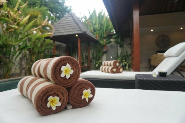 Nil Villa Seminyak - Photo3