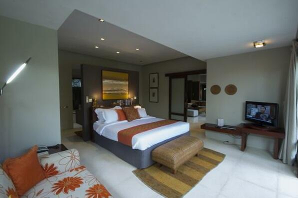 Orange C 2 Bedroo Prime Villa Seminyak - Photo5
