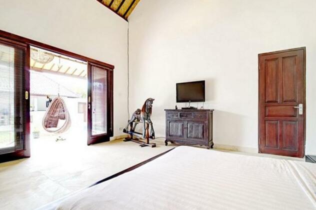 Pevali Villa - Photo4