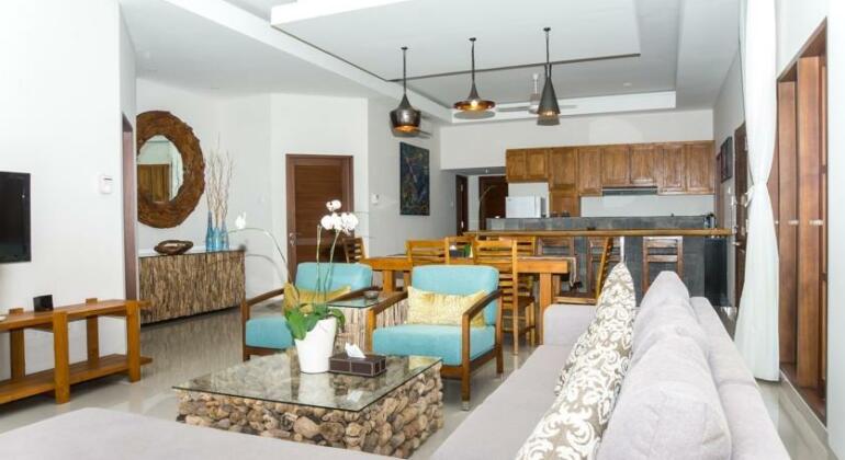 Precious Villas - Oberoi - Photo5