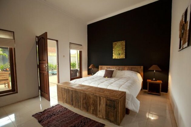 Premium Villas Seminyak 2 - Photo4