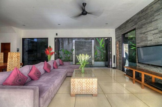 Rent a Luxury Villa in Bali Close to the Beach Bali Villa 2024 - Photo4