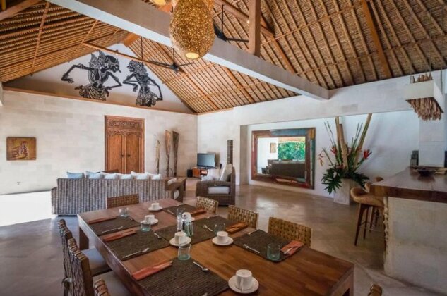 Rent a Luxury Villa in Bali Close to the Beach Bali Villa 2025 - Photo4