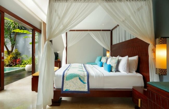 Seminyak Icon - by Karaniya Experience - Photo2