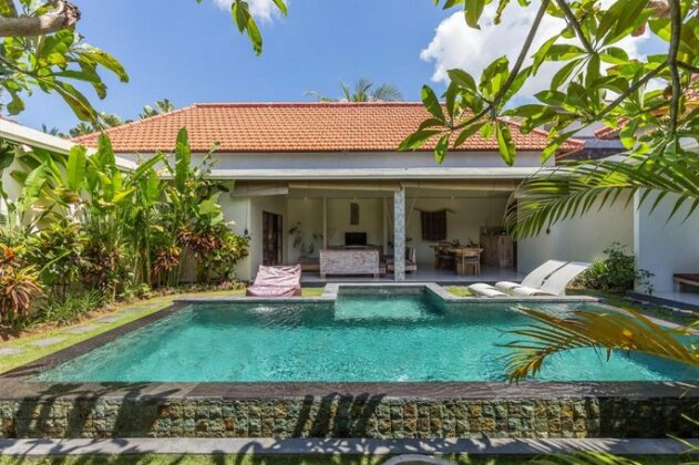 Seminyak Oberoi Villa - Photo5