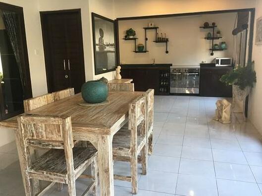 SEMINYAK Villa Kirana incl Breakfast - Photo5