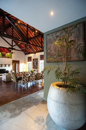 Seminyak Villa Seminyak Badung - Photo2