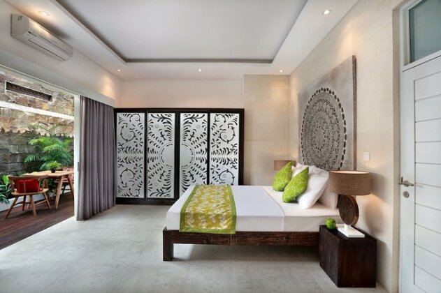 Seminyak White Design Villa - Photo3