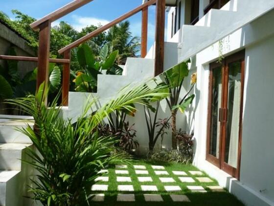 The Lane Villa - Photo4