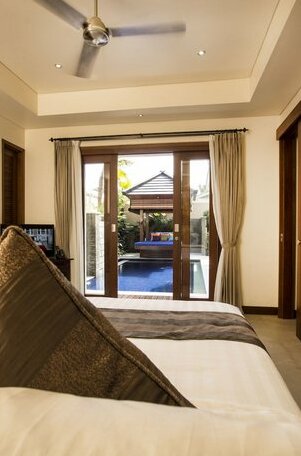 The Oasis Retreat Seminyak - Photo4