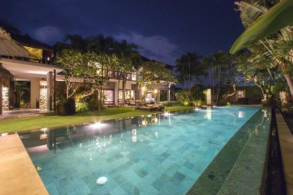 Tiga C 3 Bedroom Prime Villa Seminyak - Photo3