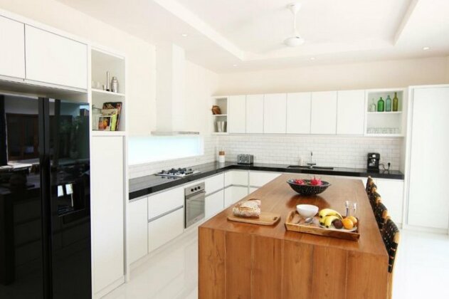 Villa Aditi Seminyak - Photo2
