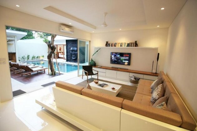 Villa Aditi Seminyak - Photo4