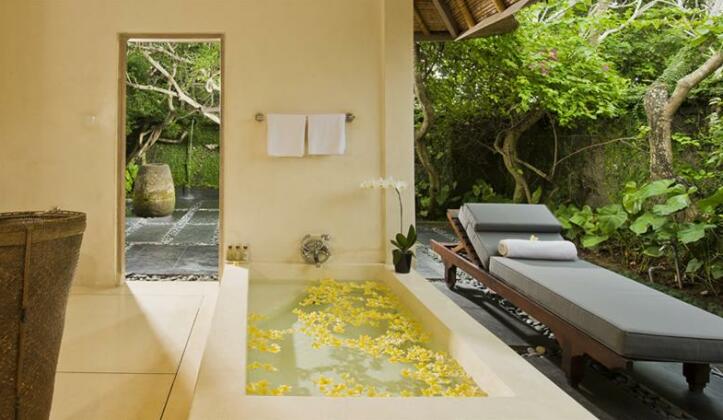 Villa Atas Ombak - an elite haven - Photo5