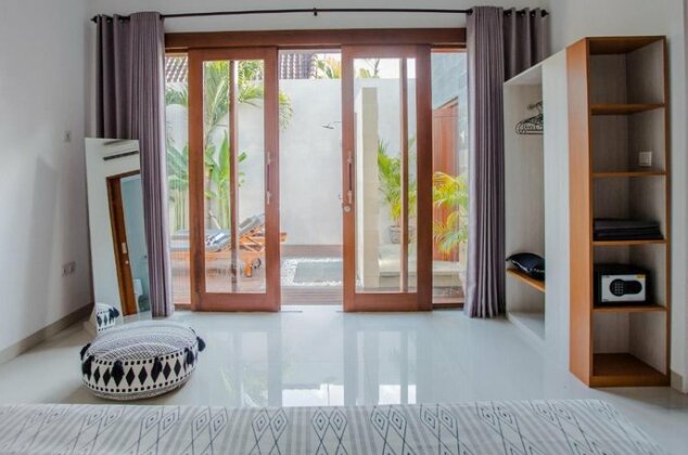 Villa Colibri Seminyak - Photo5