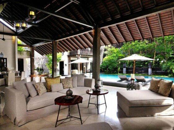 Villa De Suma - an elite haven - Photo2