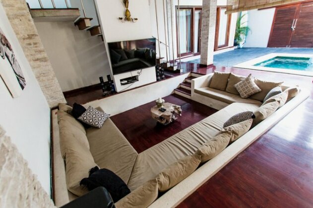 Villa Diamond Seminyak - Photo3