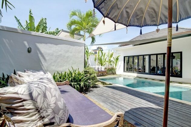 Villa Ema Seminyak - Photo3
