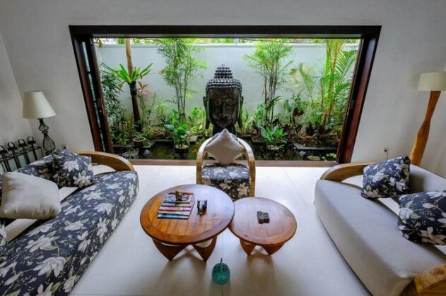 Villa Eva Seminyak - Photo3