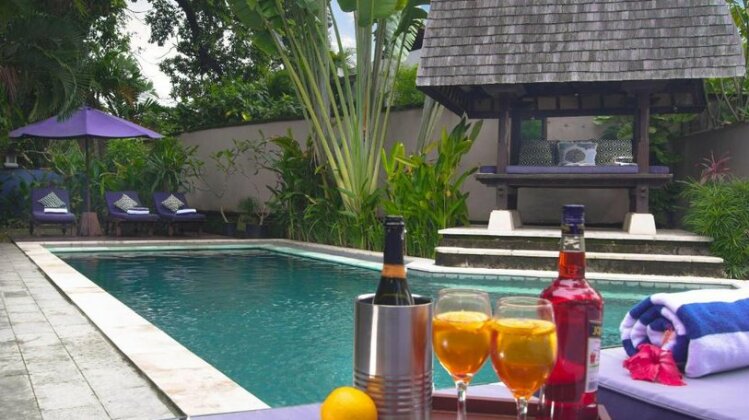 Villa Frangipani Seminyak - Photo2