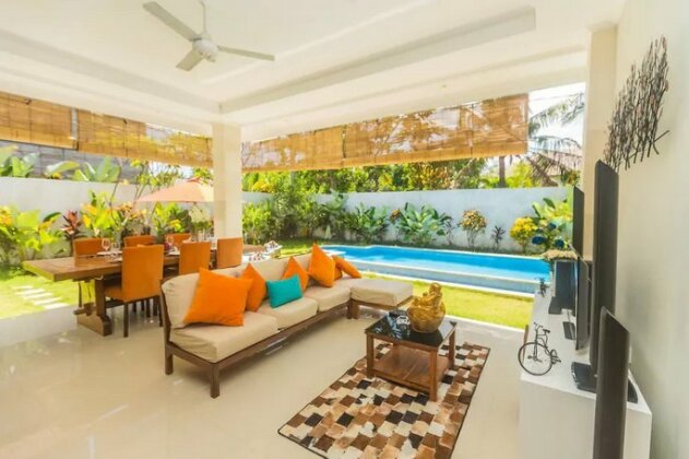Villa Harmony Seminyak - Photo2