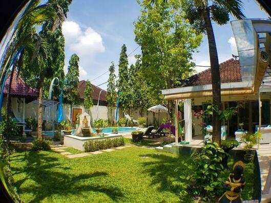 Villa in Seminyak close to the beach - Photo2