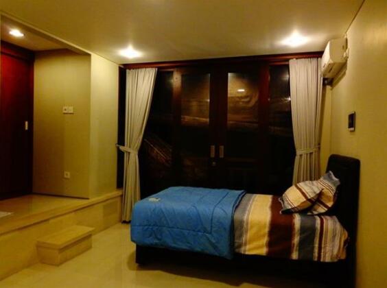 Villa Istana Seminyak - Photo4