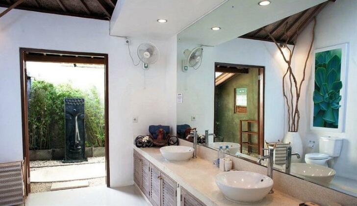 Villa Jam Seminyak - Photo3
