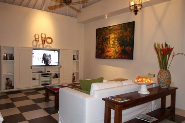 Villa Kailysa Indah - Photo3