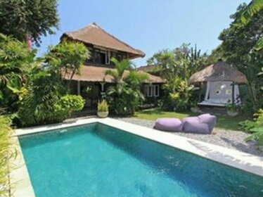 Villa Kupu-Kupu Seminyak Bali