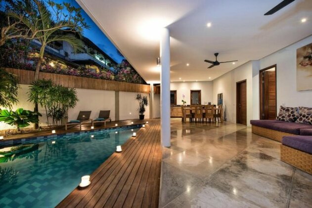 Villa Lili Seminyak - Photo3