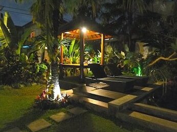 Villa Mahalini Seminyak - Photo2