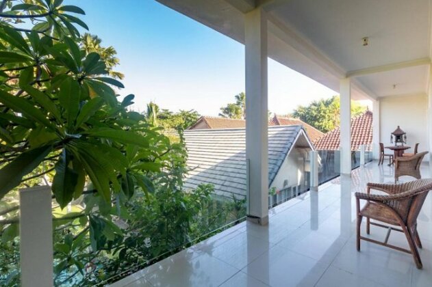 Villa Mari Camplung Tanduk Seminyak - Photo2