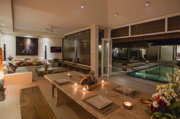 Villa Matahari Seminyak Badung - Photo2