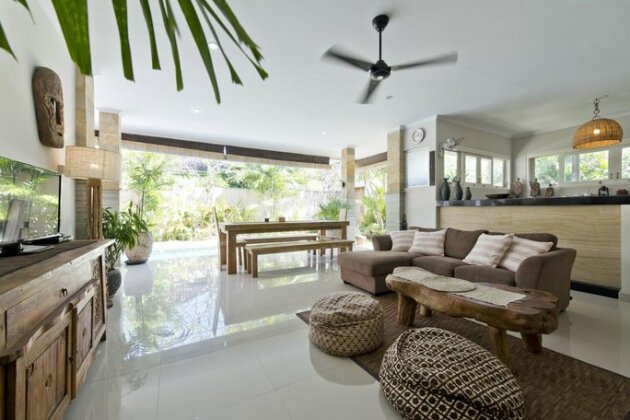 Villa Melati Seminyak Badung - Photo2