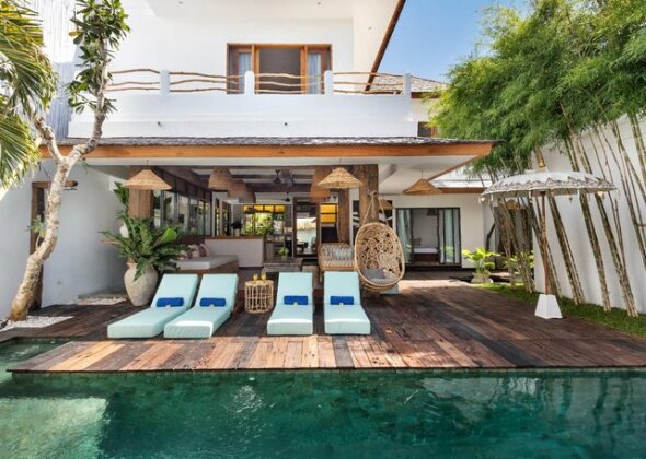 Villa Metisse Seminyak - Photo2