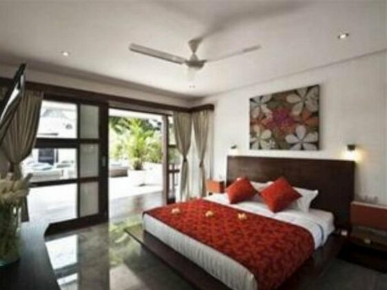 Villa Mira Seminyak - Photo5