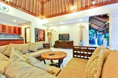 Villa Olive Seminyak - Photo4