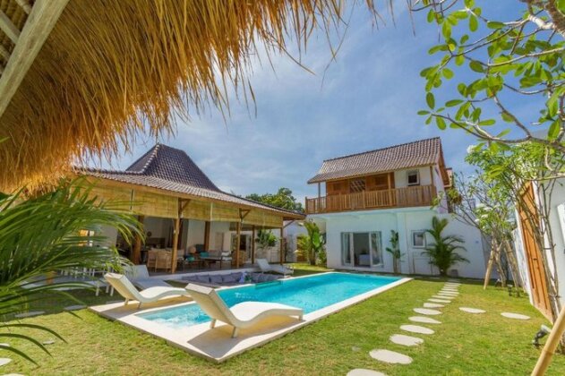 Villa Opaline Seminyak - Photo2