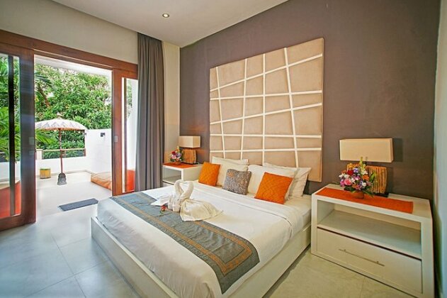 Villa Orange Seminyak - Photo5