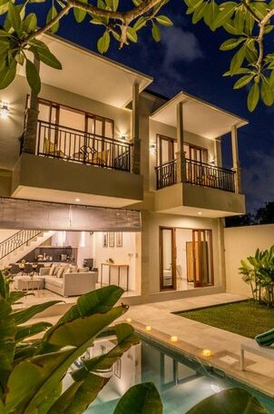 Villa Pineapple Seminyak - Photo3
