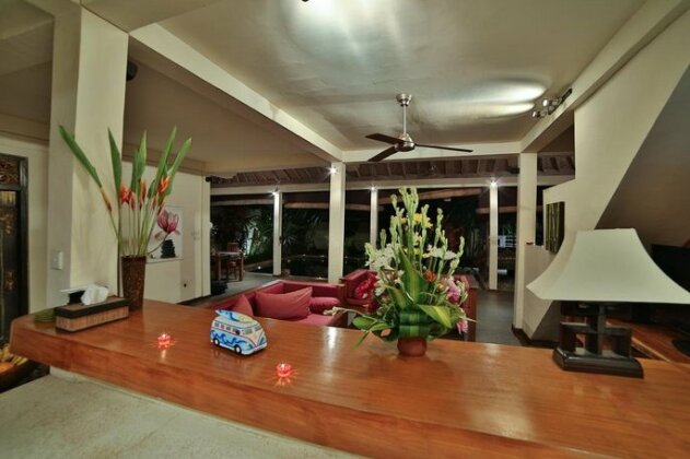 Villa Religion - Photo4