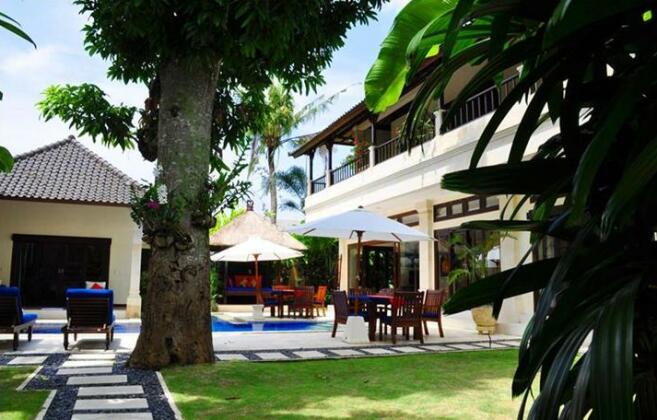 Villa Sayang - Photo2