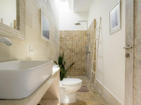 Villa Tara Seminyak - Photo4
