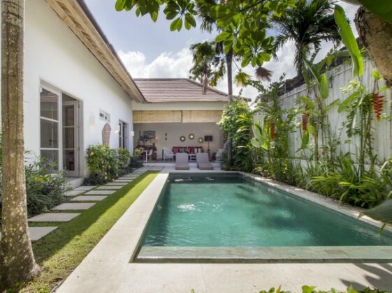 Villa Tara Seminyak - Photo5