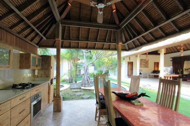 Villa Tirta Naga Bali - Photo2