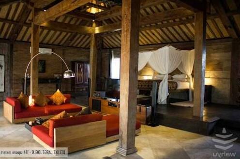 Wahyu Villa - Photo4