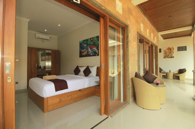 Wayan House Seminyak - Photo2