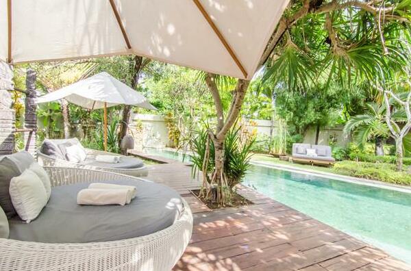 Wonderful Luxury Walk to Beach Seminyak - Photo4