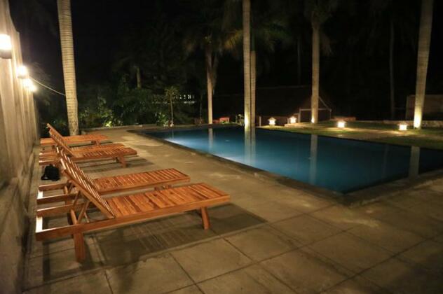 Hotel Bumi Aditya - Photo3